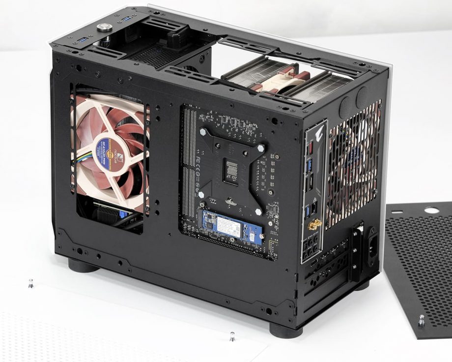 Sliger S620 Mini-ITX PC Case BLACK color, Black Top, Vented Panels, USB A + USB C